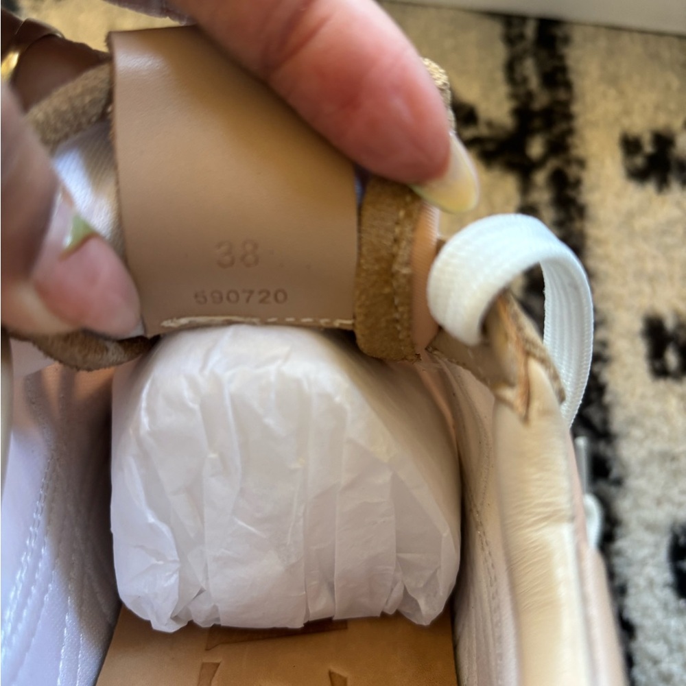 LOEWE Ballet Runner Sneakers – Size 38 – Neutral/Tan - Picture 5 of 6